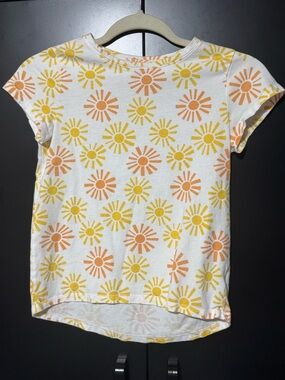 Girls size Large 10-12 | Old Navy Tee | sunshine print
